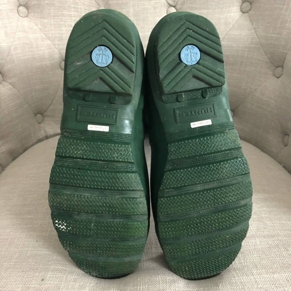 Hunter green women’s boot. EUC. 9 - Picture 6 of 6